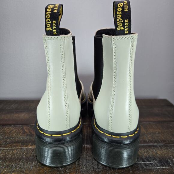 NEW Dr Martens Audrick Chelsea Boot Womens Size 10 Leather Platform Boot Taupe - Picture 4 of 11